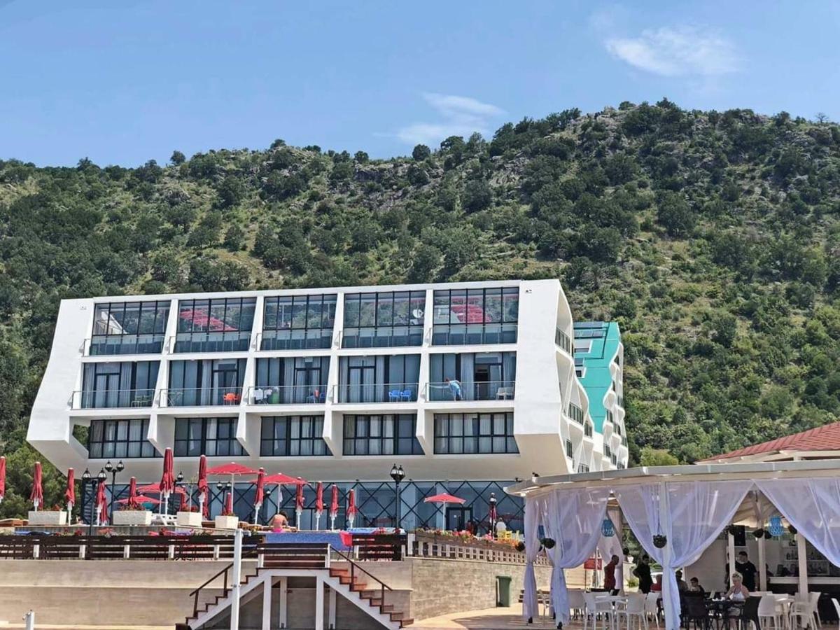 Prince Adriatic Resort Shëngjin Exteriör bild